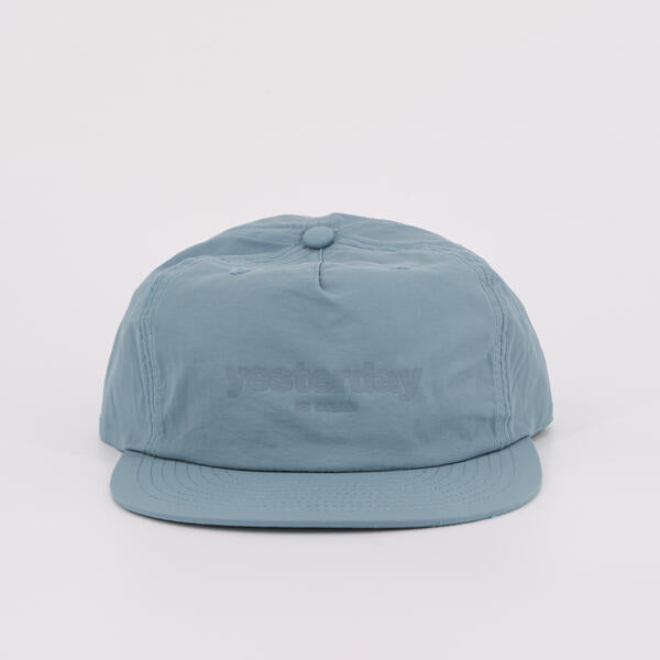 CORE NYLON TECH CAP SLATE BLUE