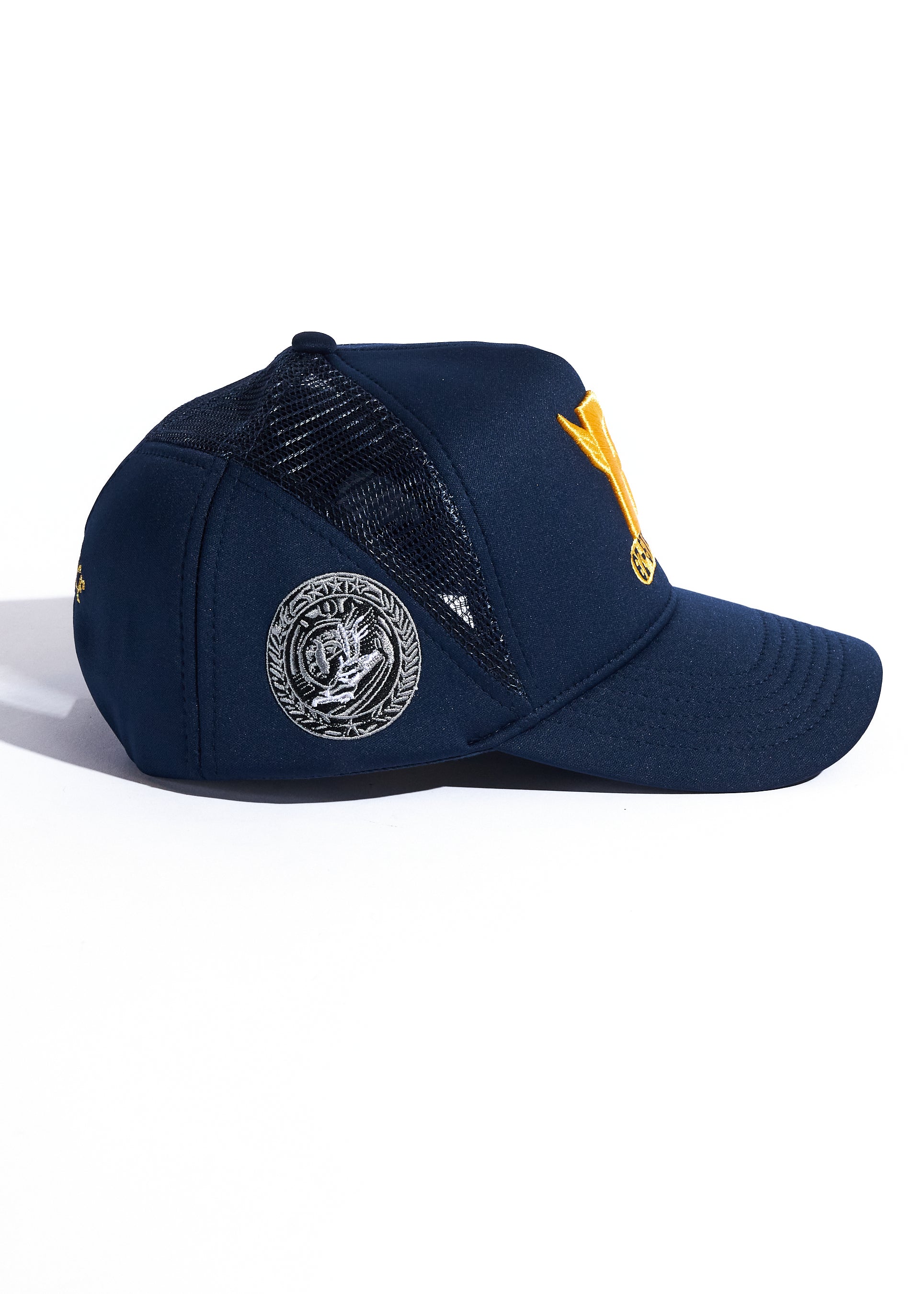 R-Wing Trucker (Navy)