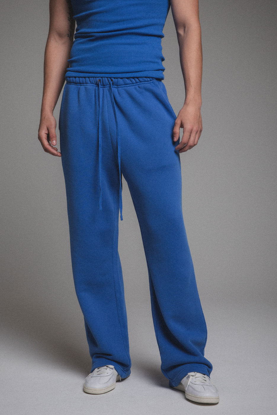 CORE STRAIGHT LEG SWEATPANT