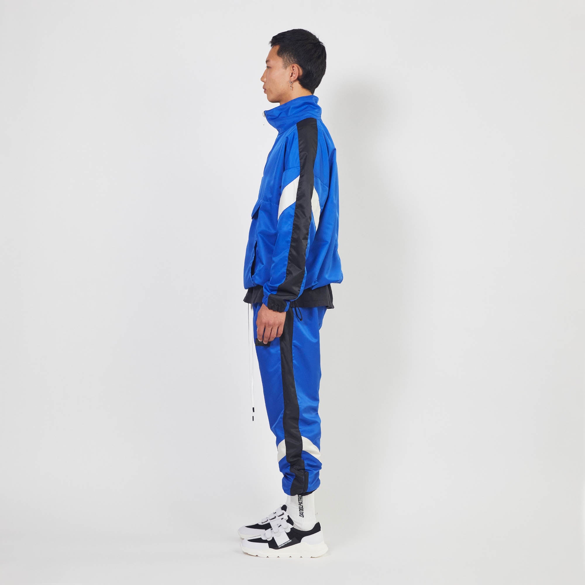 anorak 2.5 / cobalt + black + ivory