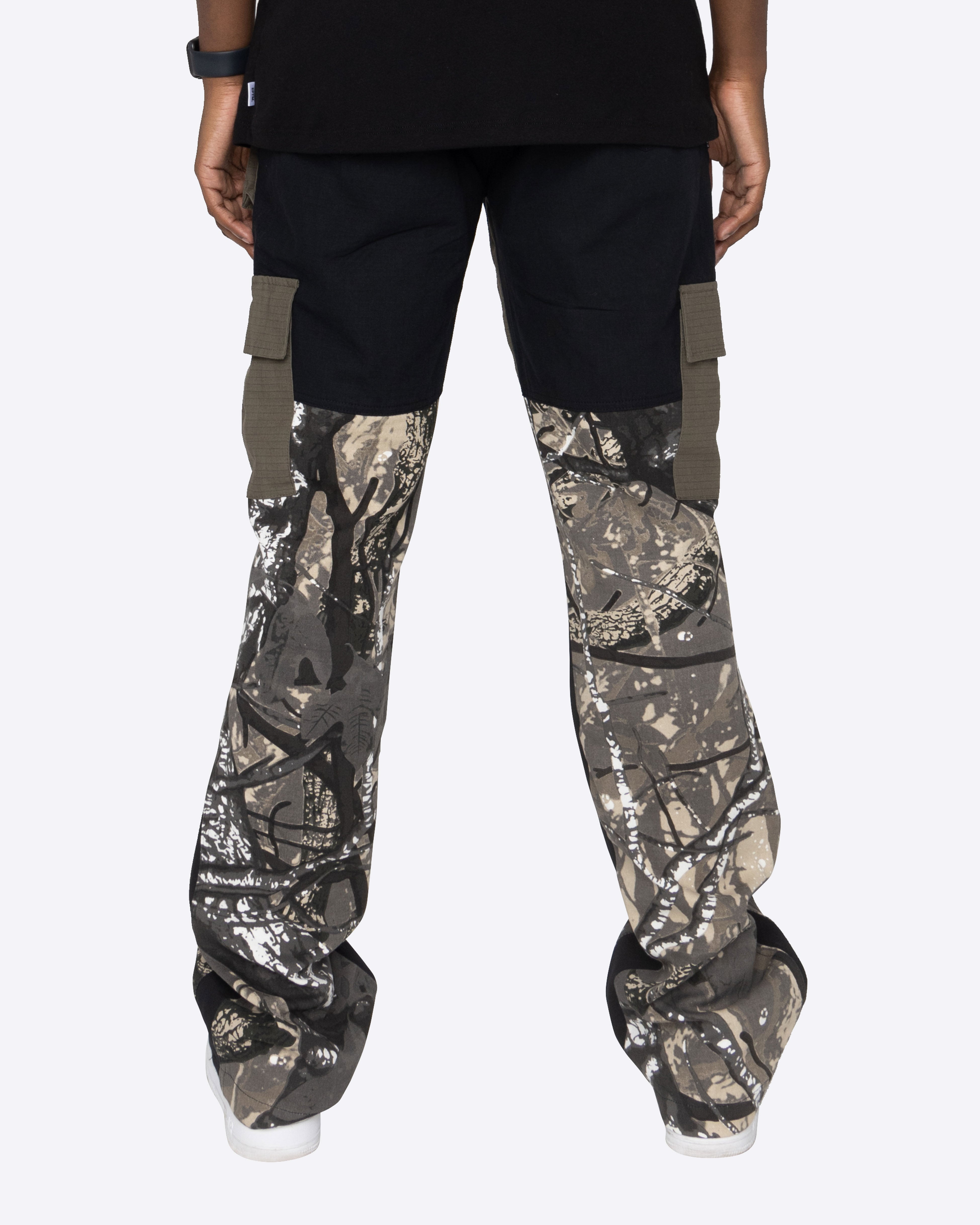 DAVE EAST FTD CARGOS-HUNTER CAMO