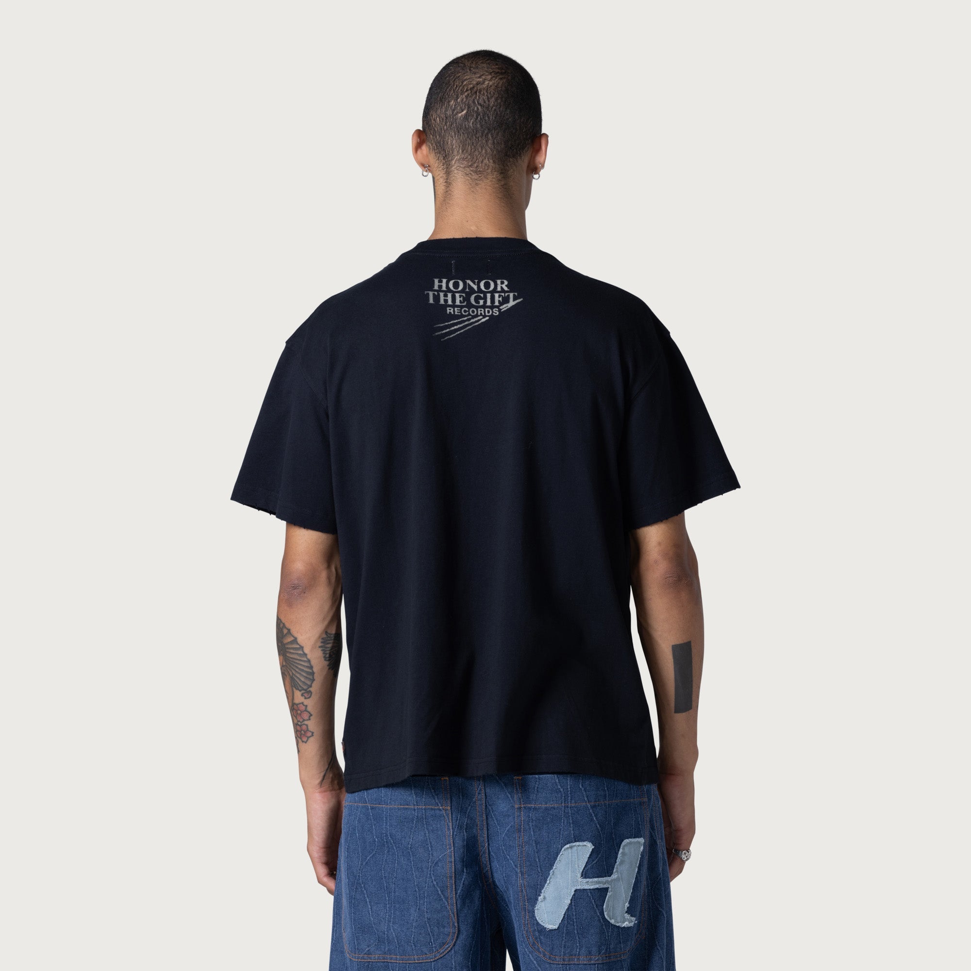 Lightning Hand Tee - Black