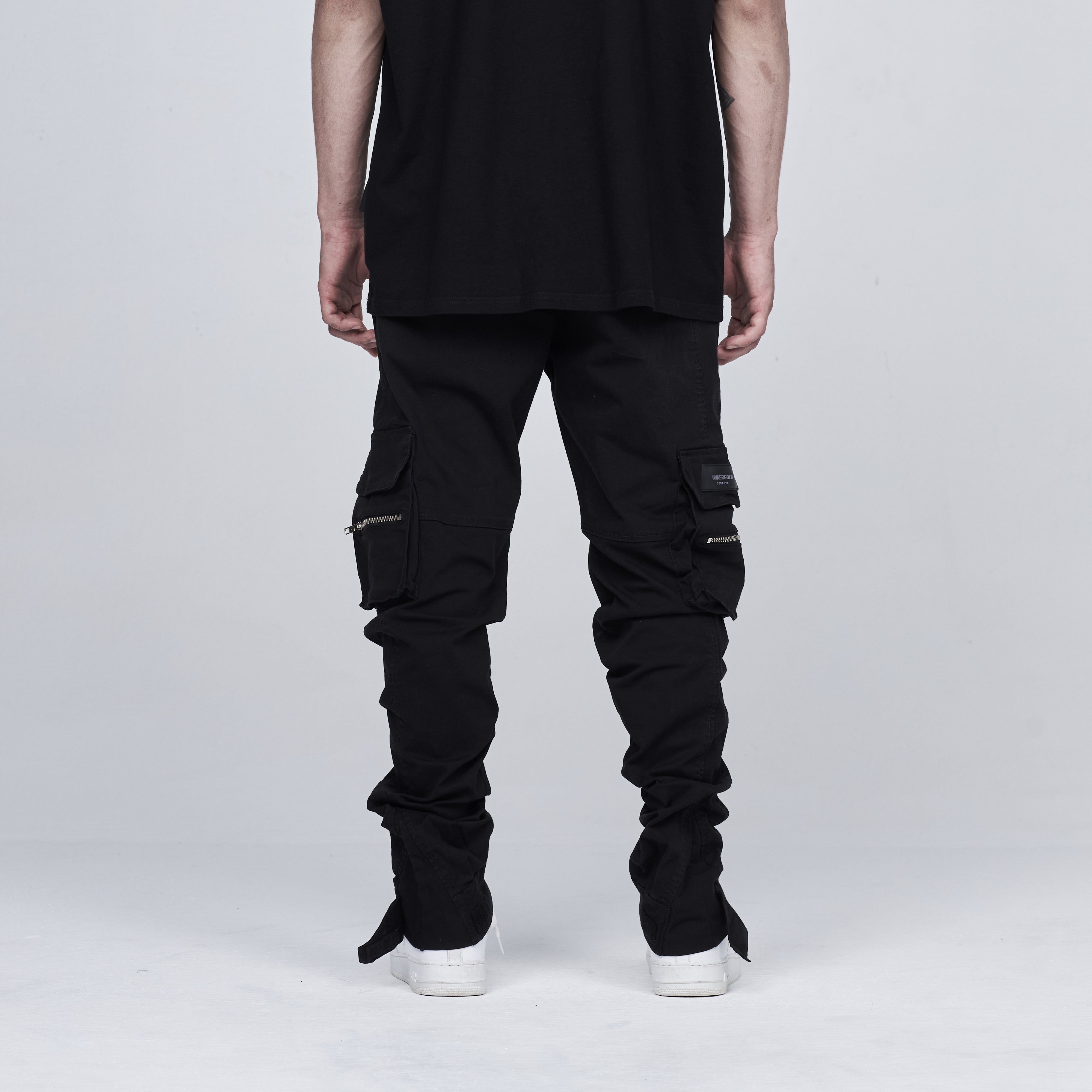 Basics Slim Cargo Pants Black