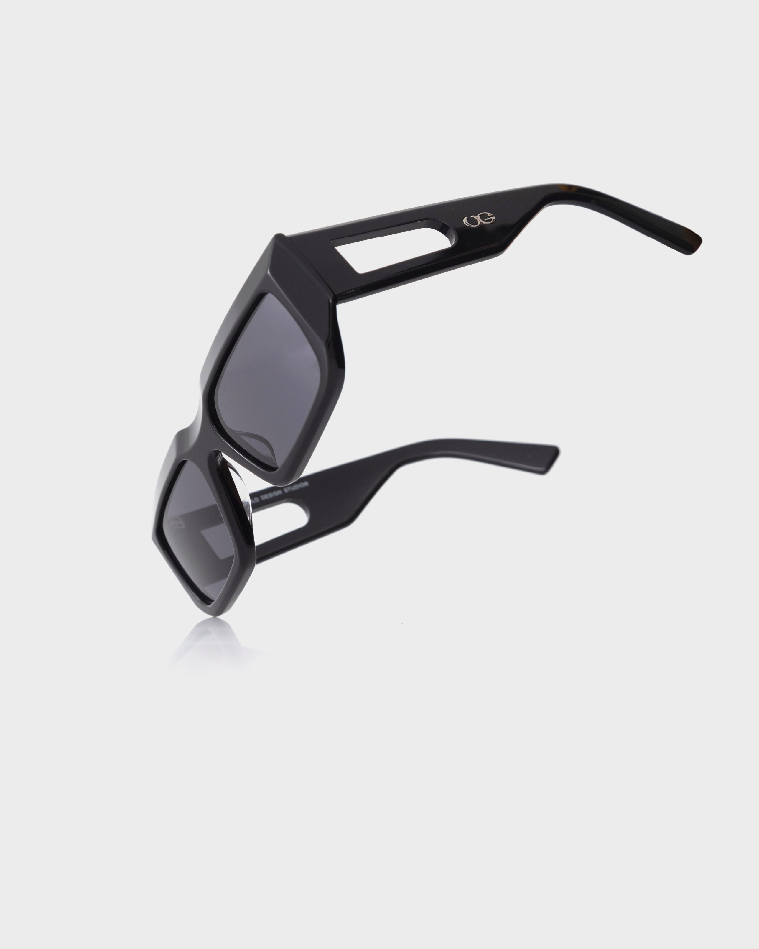 Basics UG Sunglasses Black