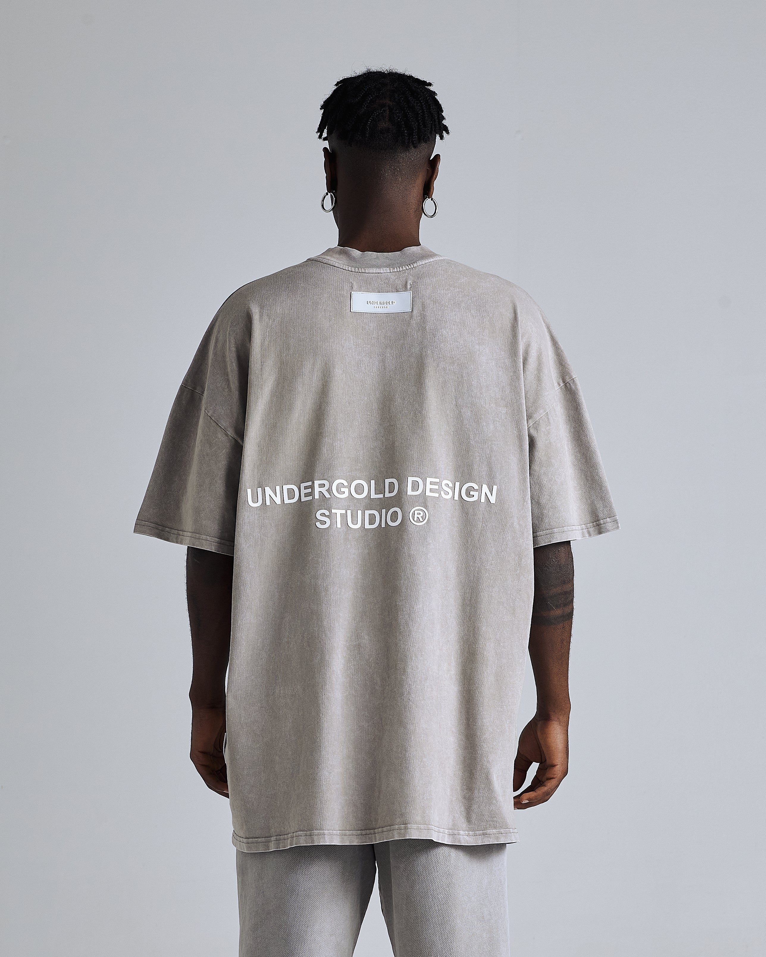 Basics Undergold Design Studio T-shirt Vintage Light Gray