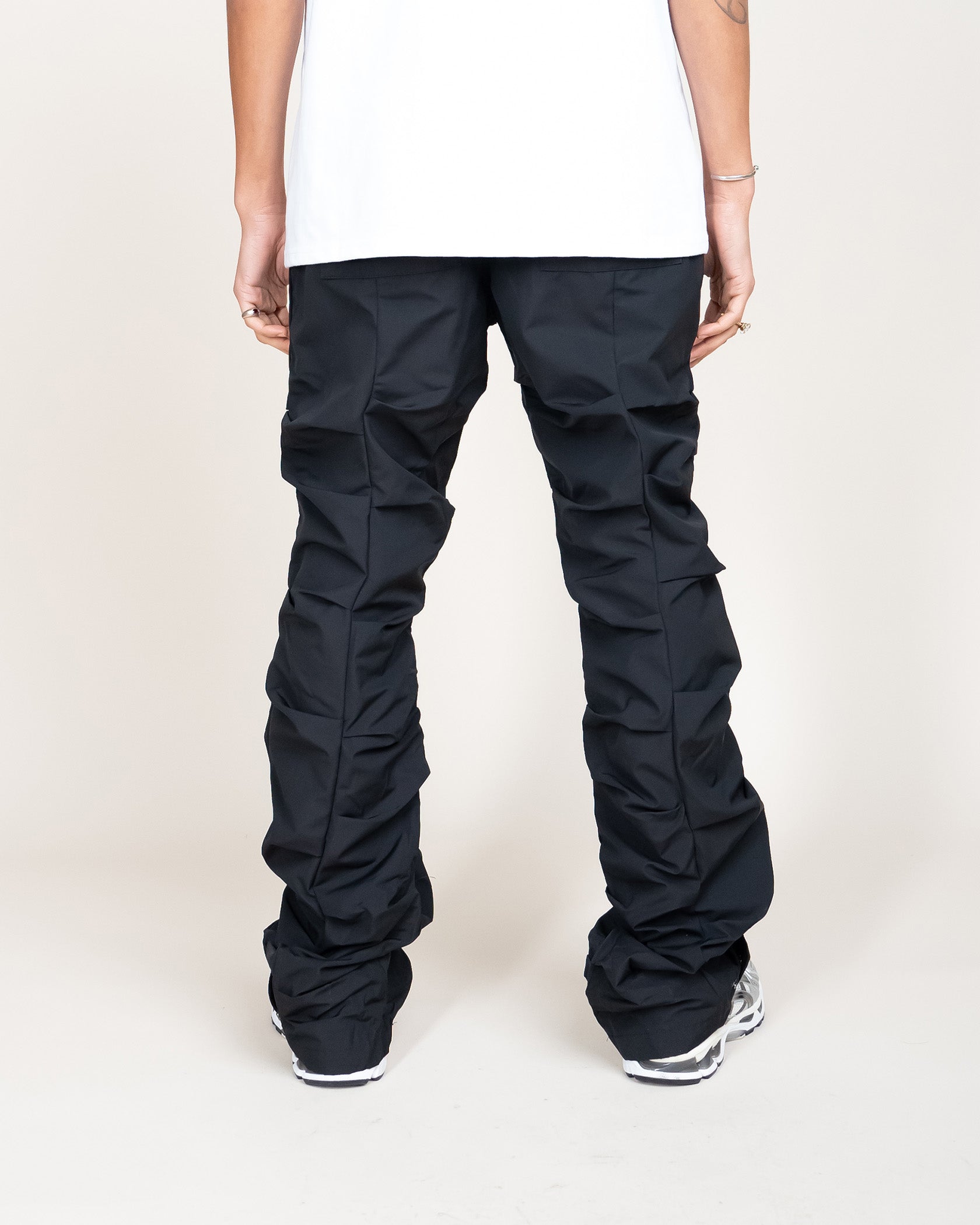 EPTM TEKNO FLARE PANTS-BLACK