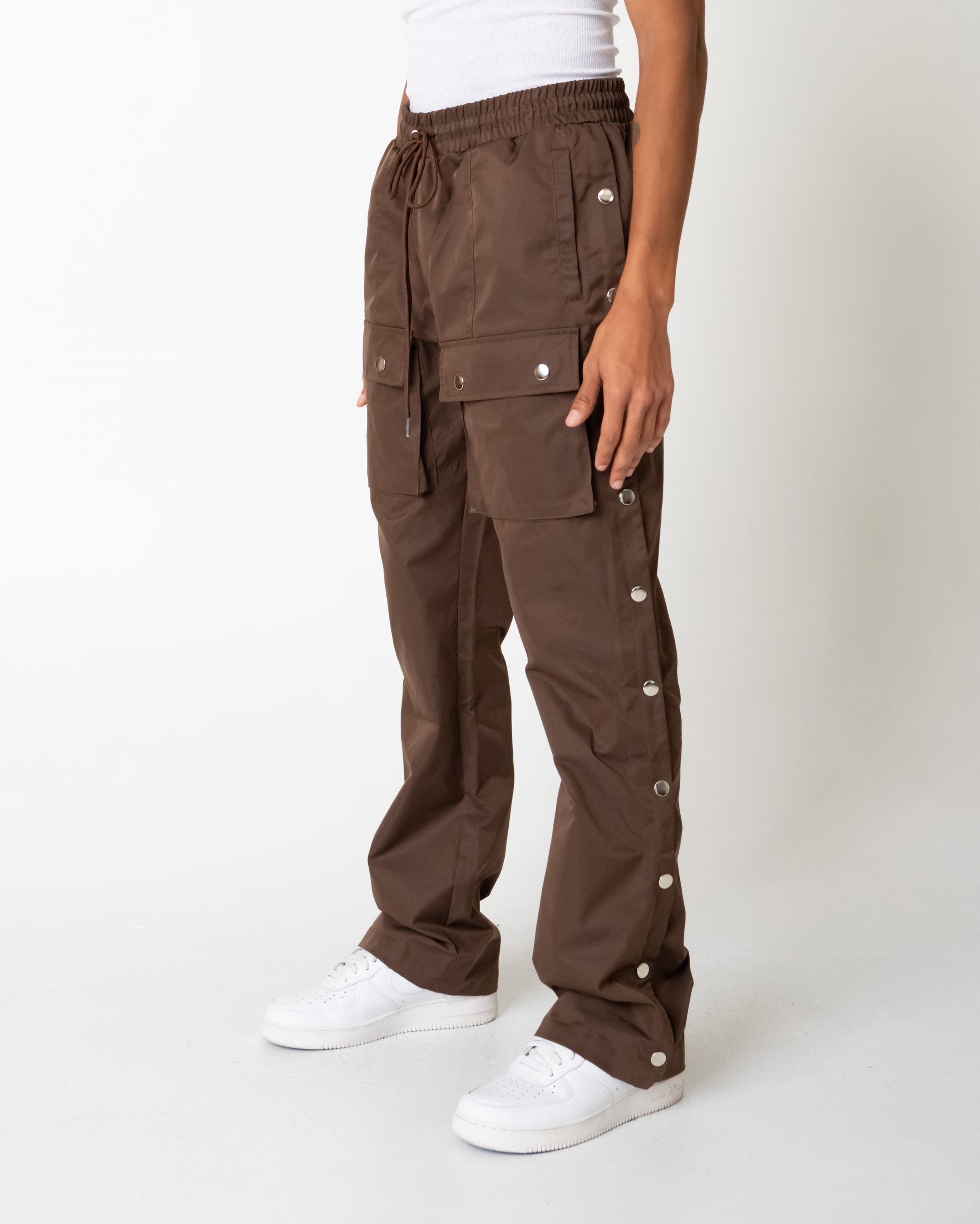 EPTM SNAP CARGO FLARED PANTS-BROWN