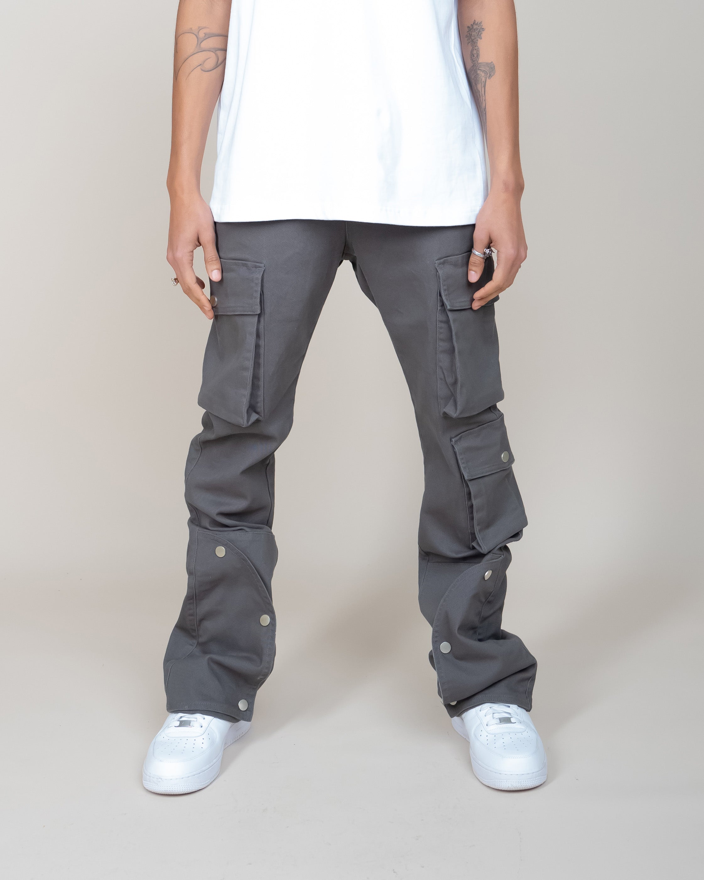 EPTM CLEAN POCKET FLARE PANTS - GREY