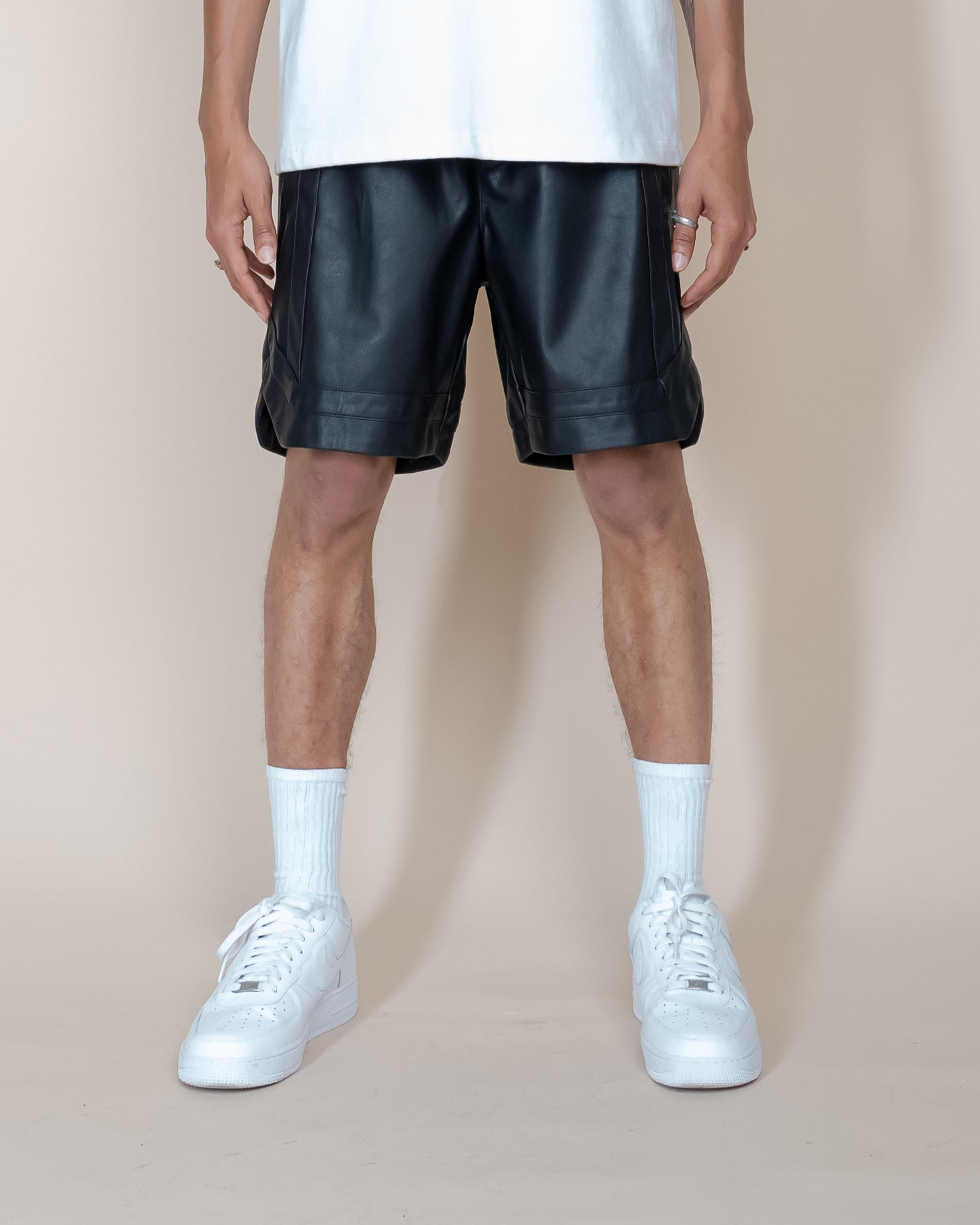 EPTM COURTSIDE SHORTS - BLACK