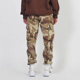 7 pocket cargo / distressed desert camo