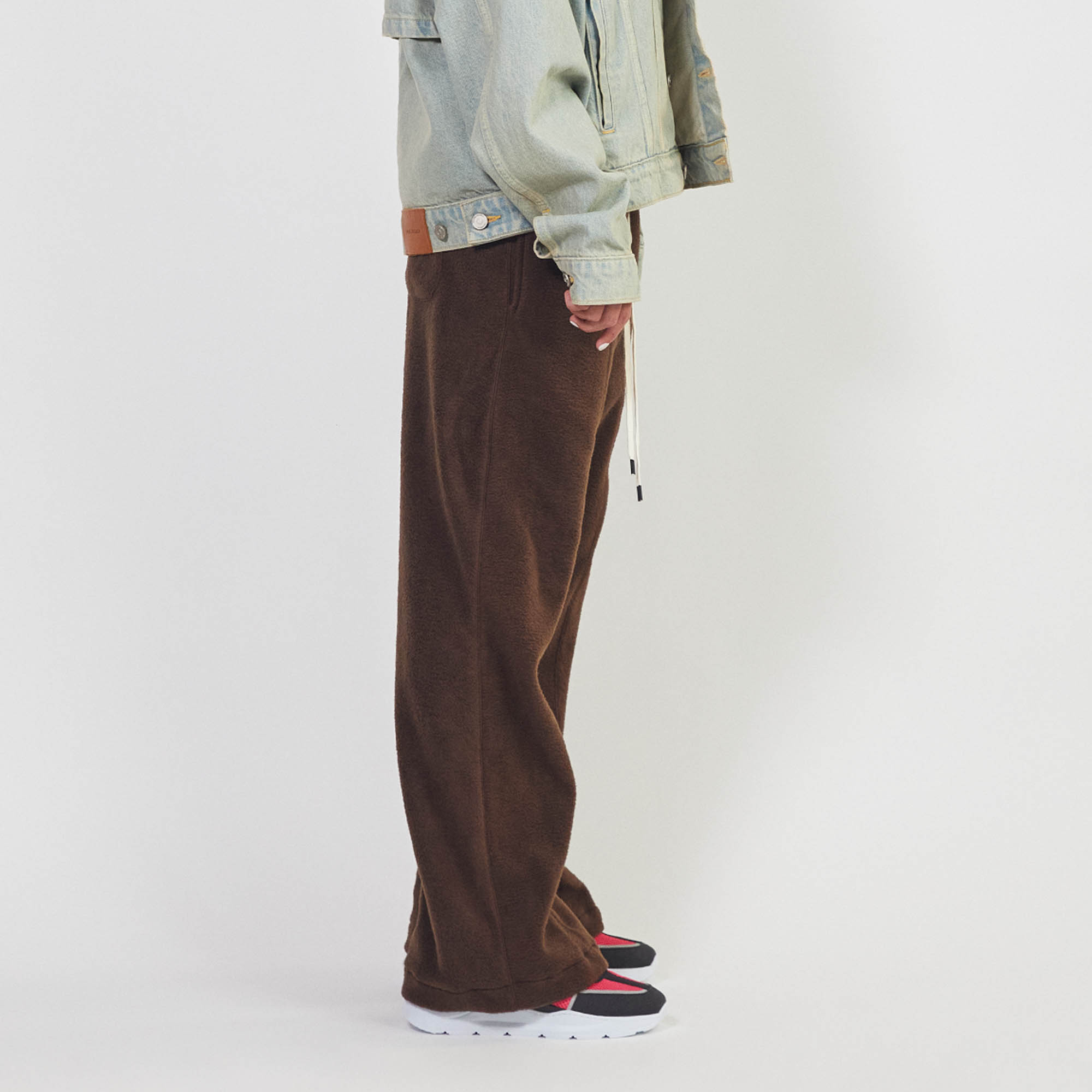 bootcut sweatpants / brown polar