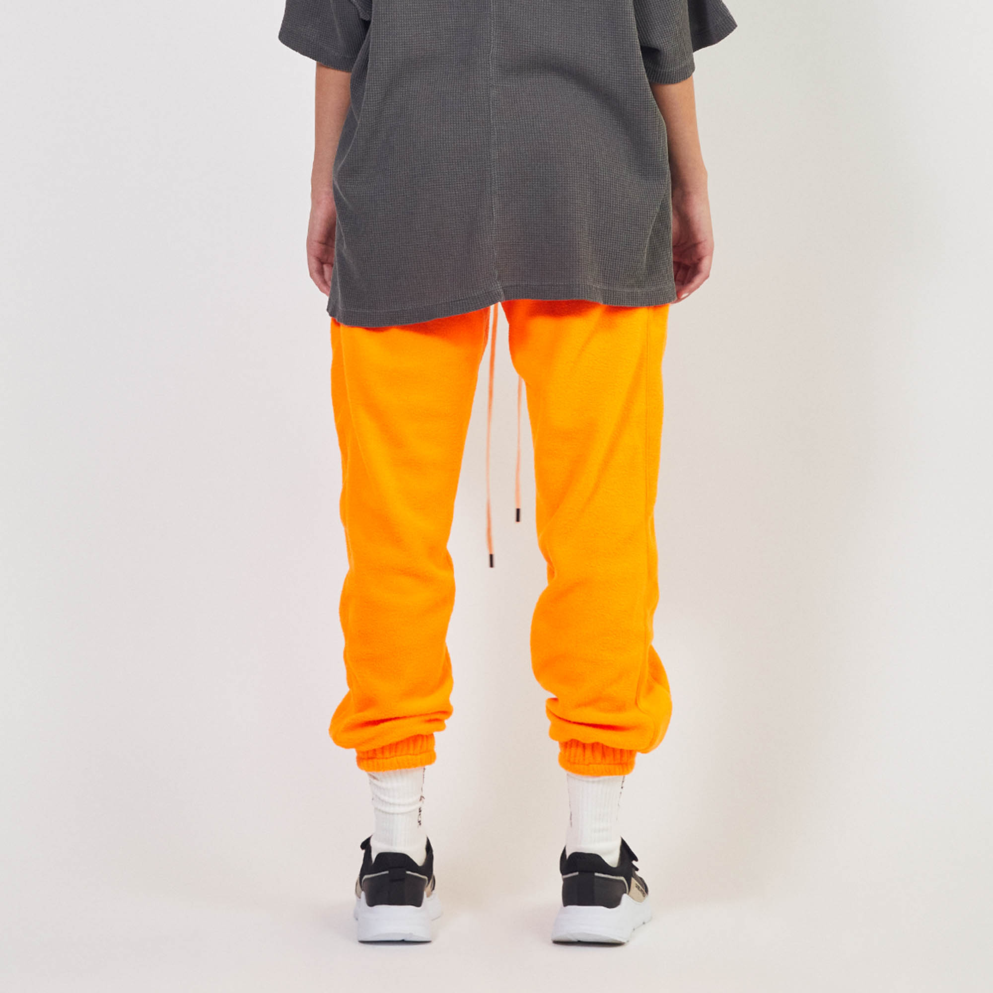 polar fleece roaming sweatpants / neon orange