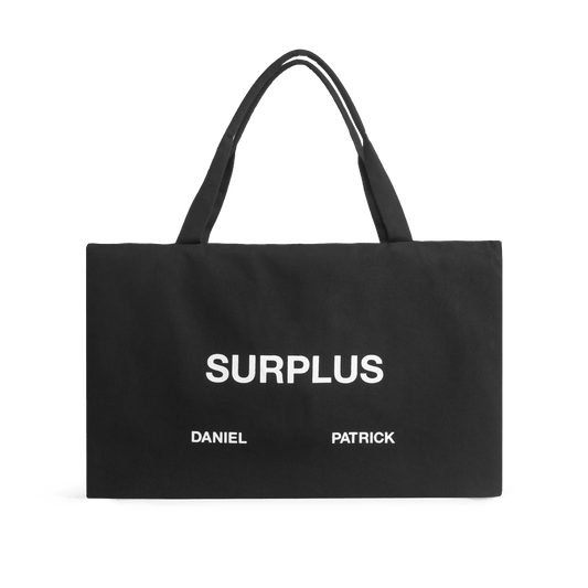 surplus tote / black + white