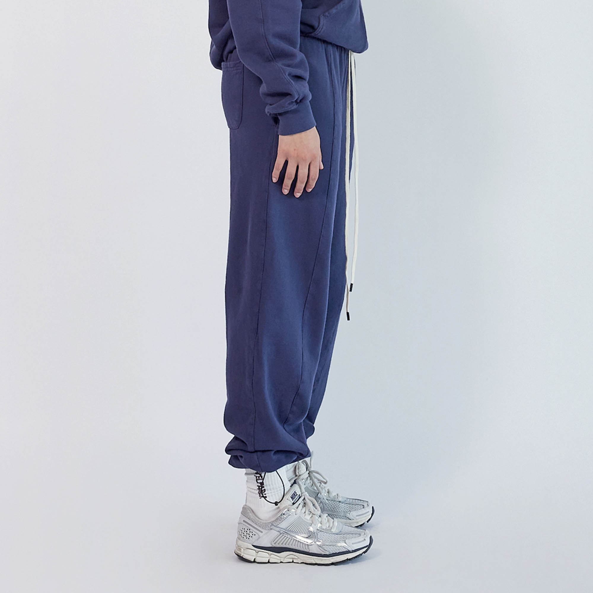 surplus sweatpants / navy