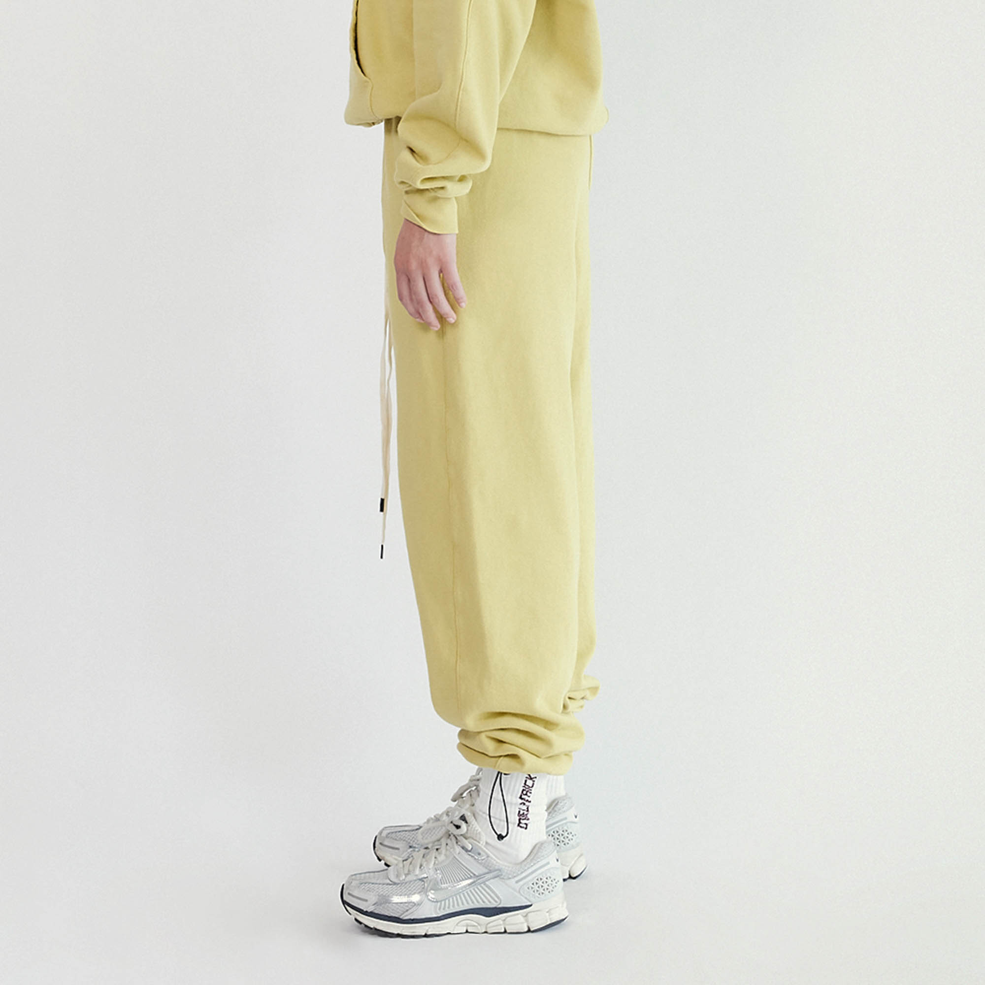 surplus sweatpants / sahara