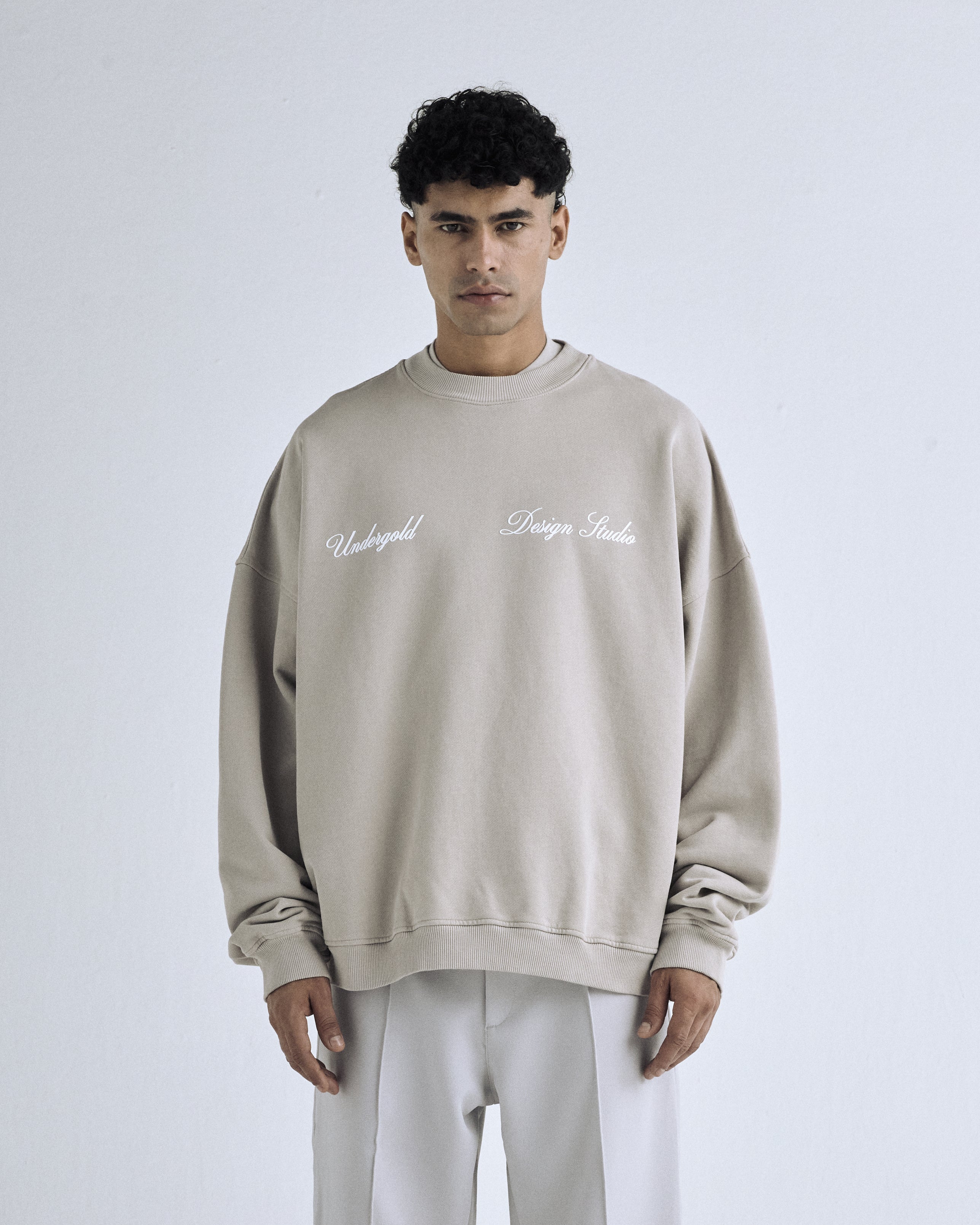 Genesis PT01 Basic Crewneck Light Gray