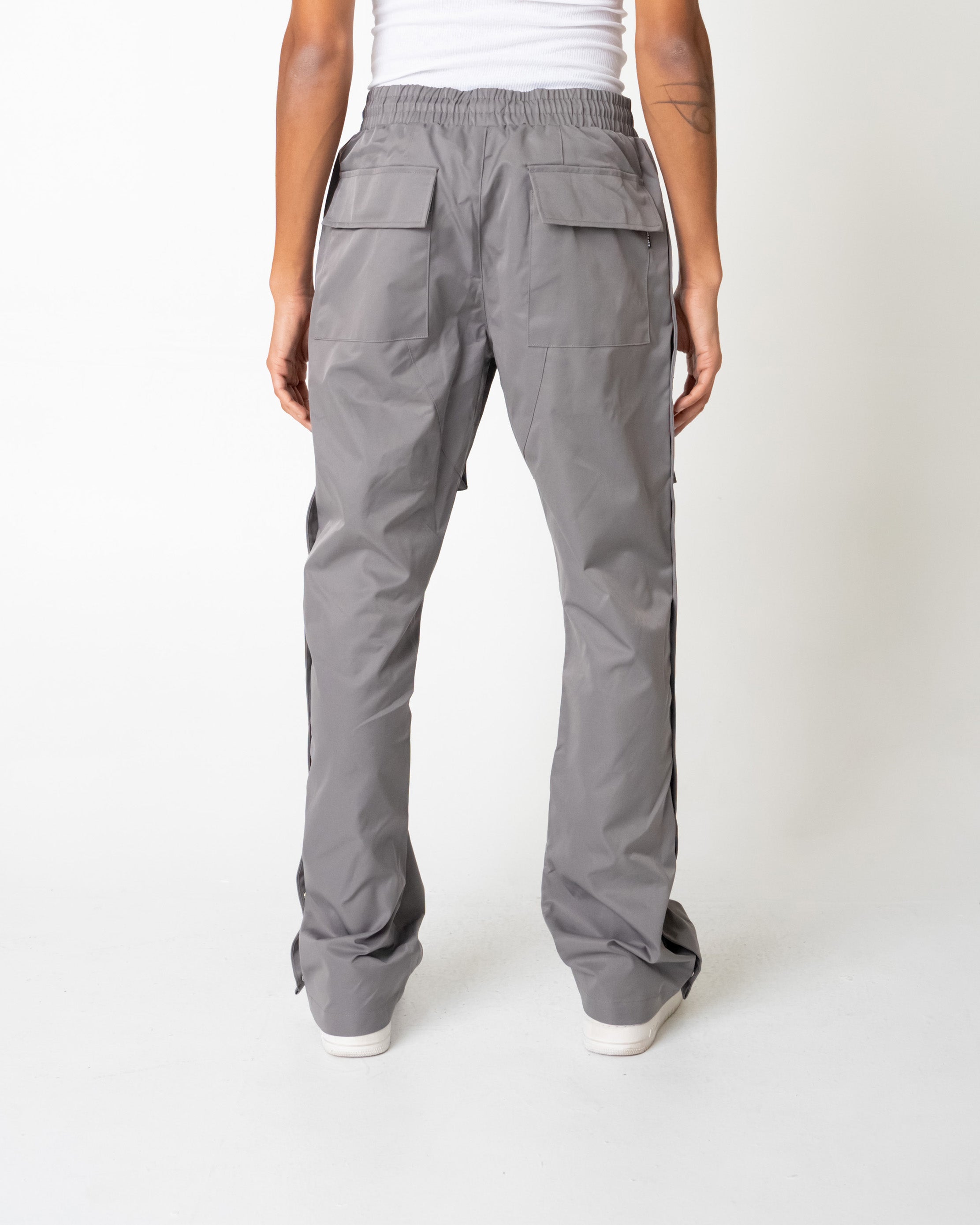 EPTM SNAP CARGO FLARED PANTS-GREY