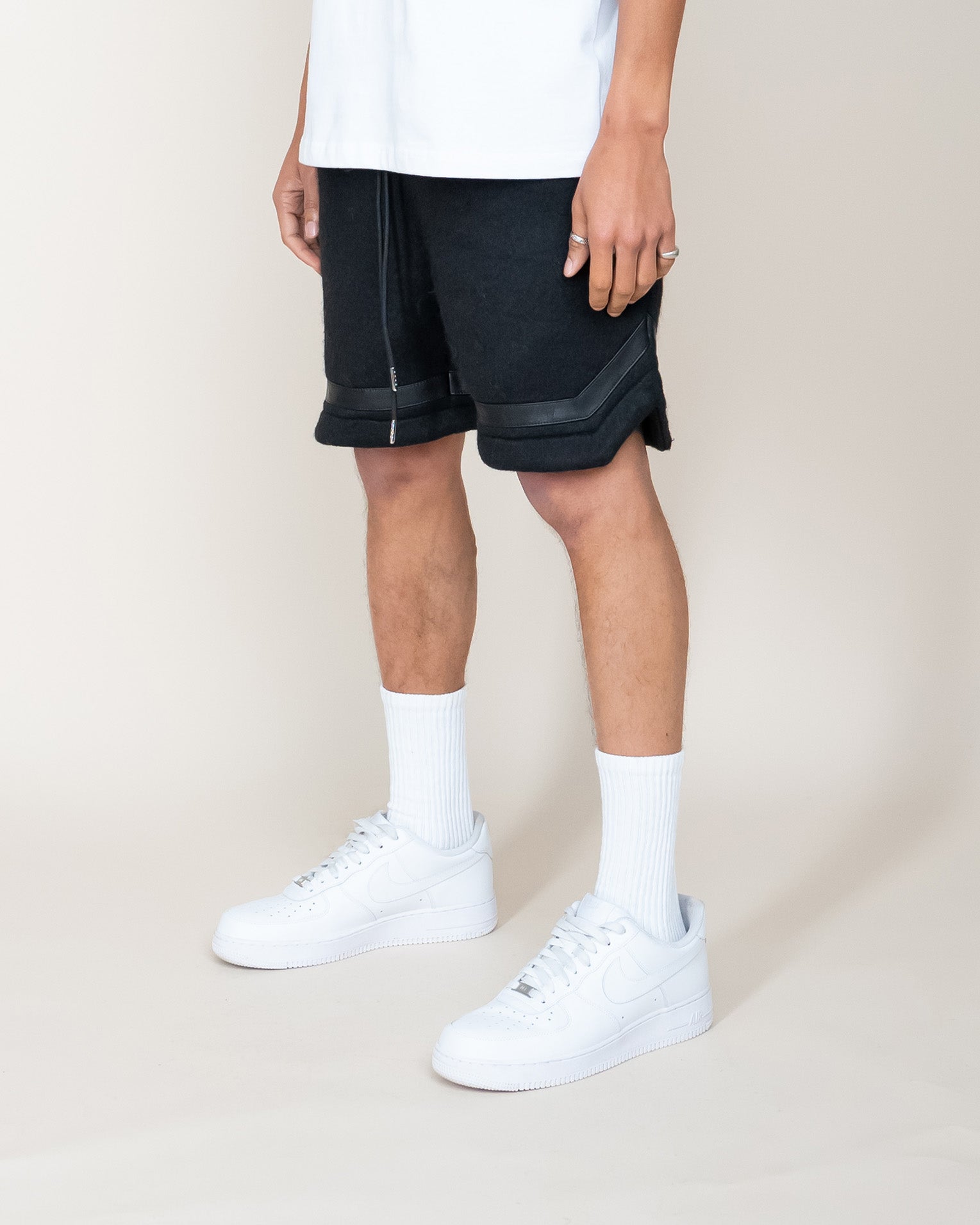 EPTM MOHAIR SHORTS - BLACK